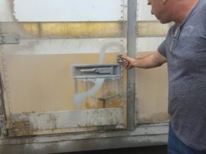 paint-removal-hay-trailor-4
